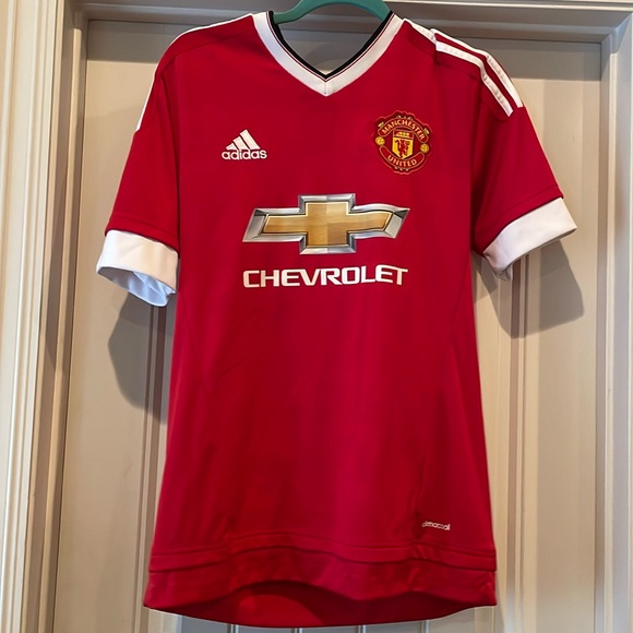 Manchester United jersey - Picture 1 of 5